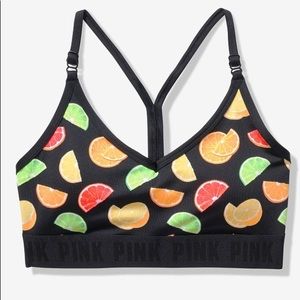 VS Pink ULTIMATE SPORTS BRA- Large